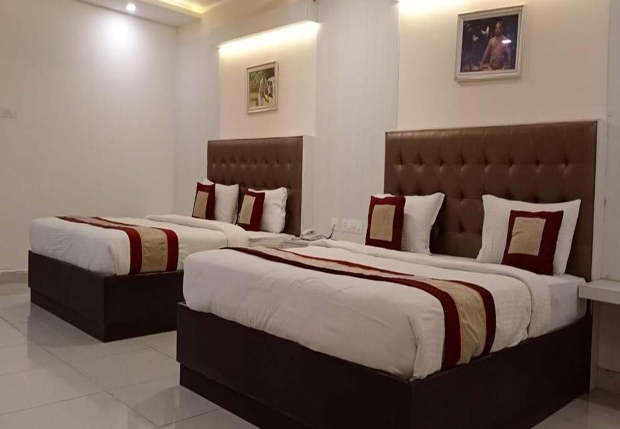 Cinemascope An Apart Hotel Chennai Extérieur photo
