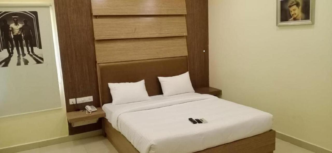 Cinemascope An Apart Hotel Chennai Extérieur photo