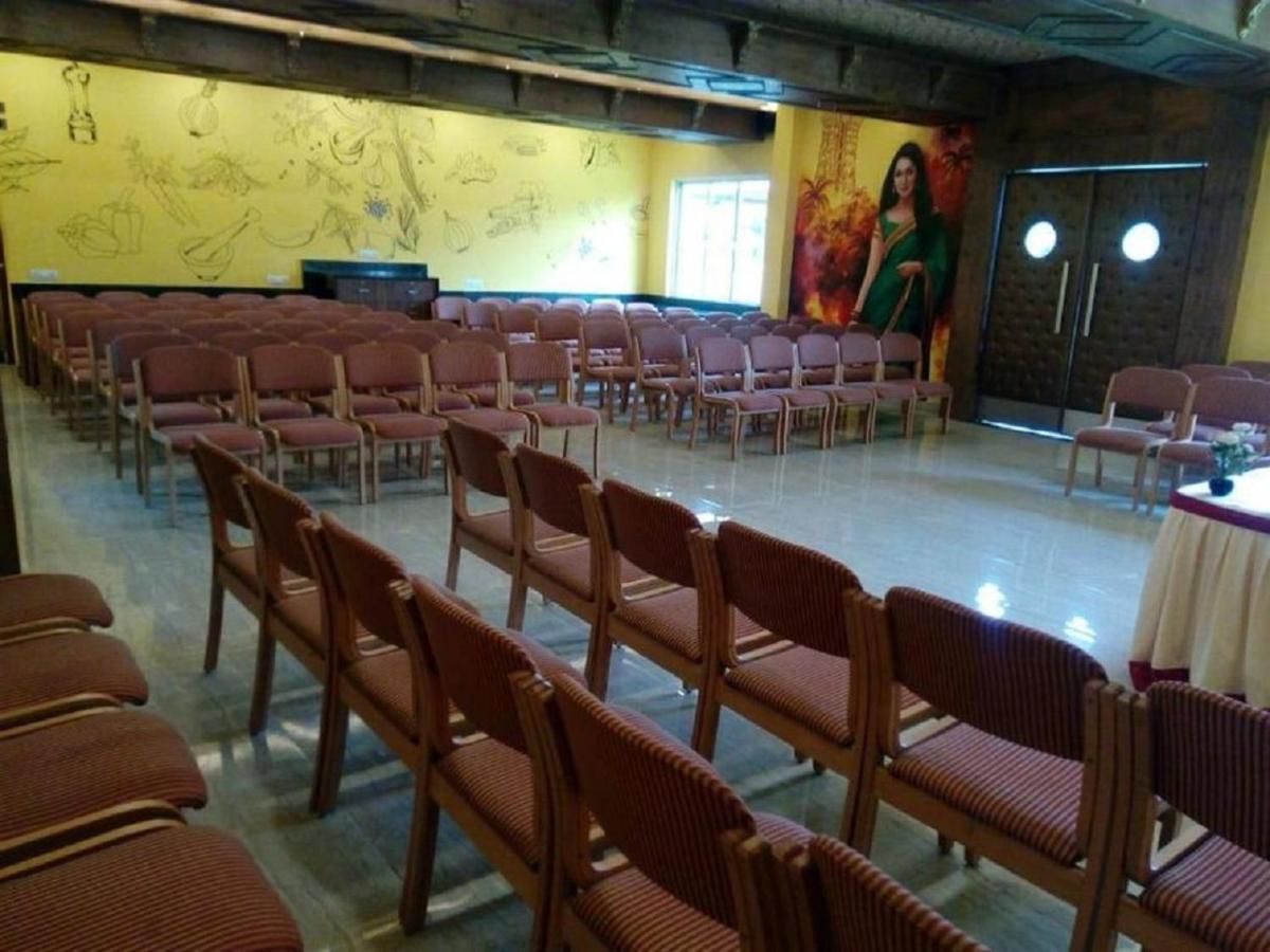 Cinemascope An Apart Hotel Chennai Extérieur photo